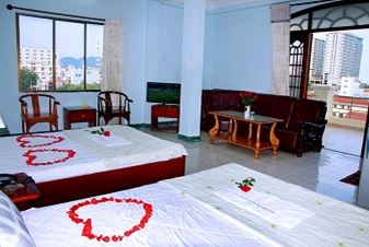 Khách Sạn Queen 3 Nha Trang