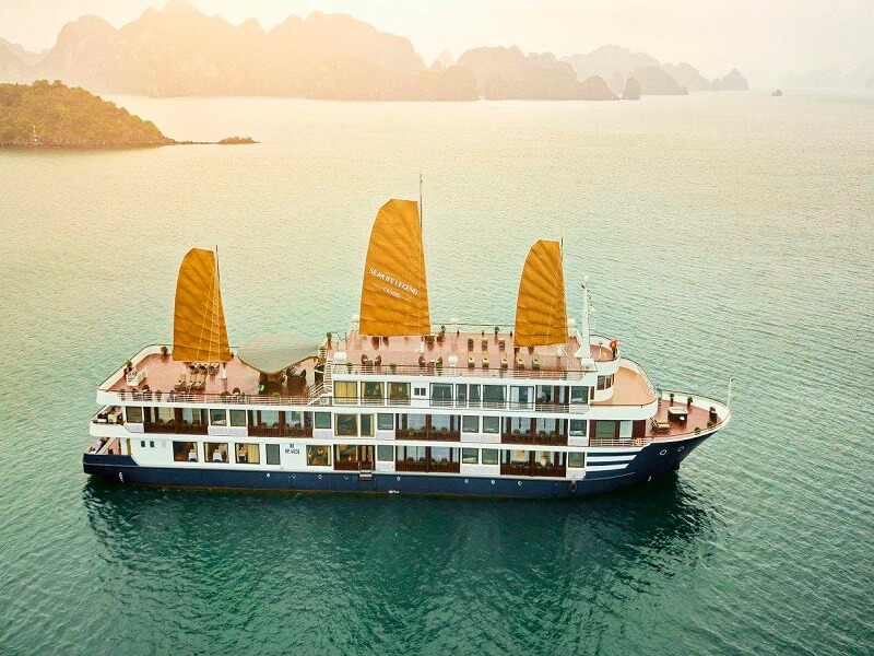 Tour Du Thuyền Du Ngoạn Vịnh Nha Trang 1 Ngày