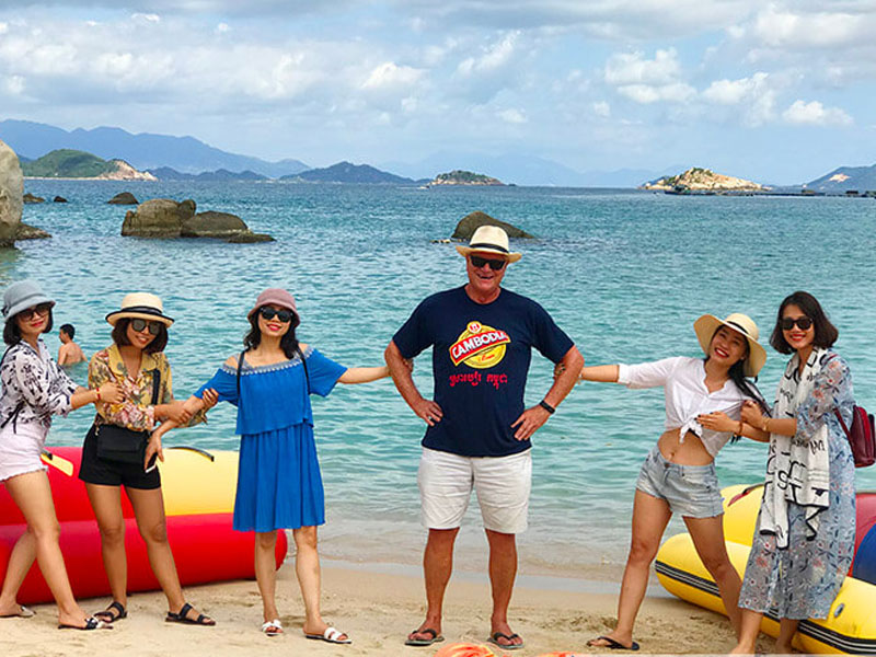 Khám Phá Tour Đảo Bình Hưng Siêu Hot 2025