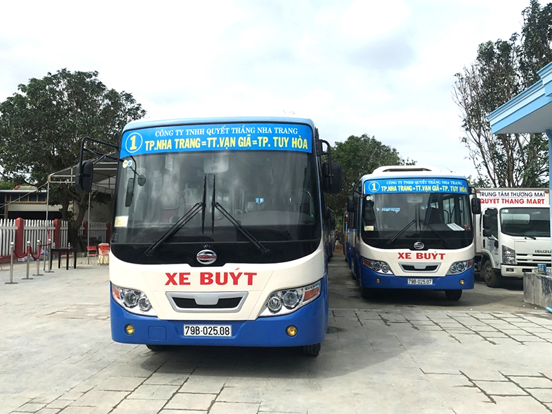 Xe bus Nha Trang