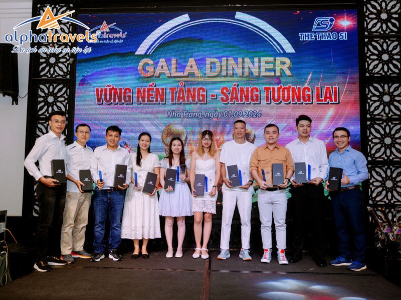 Mỗi người đều là một phần không thể thiếu trong câu chuyện Gala Dinner